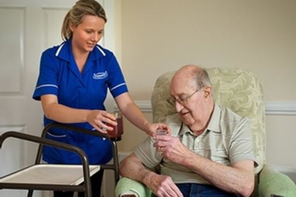 Caremark Wokingham & Bracknell, 283 High Street